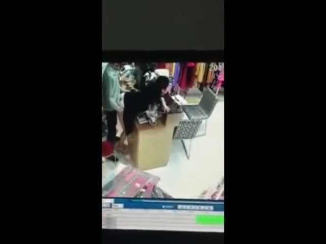 india shop quick fucking record in cctv - Videos - Bangla XXX Porn Videos